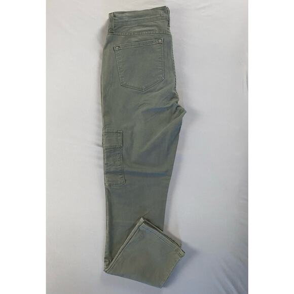 NYDJ Lift/Tuck Lightweight Stretch Cargo Pants. Washed Olive, Women's 10. Read. - Picture 2 of 9